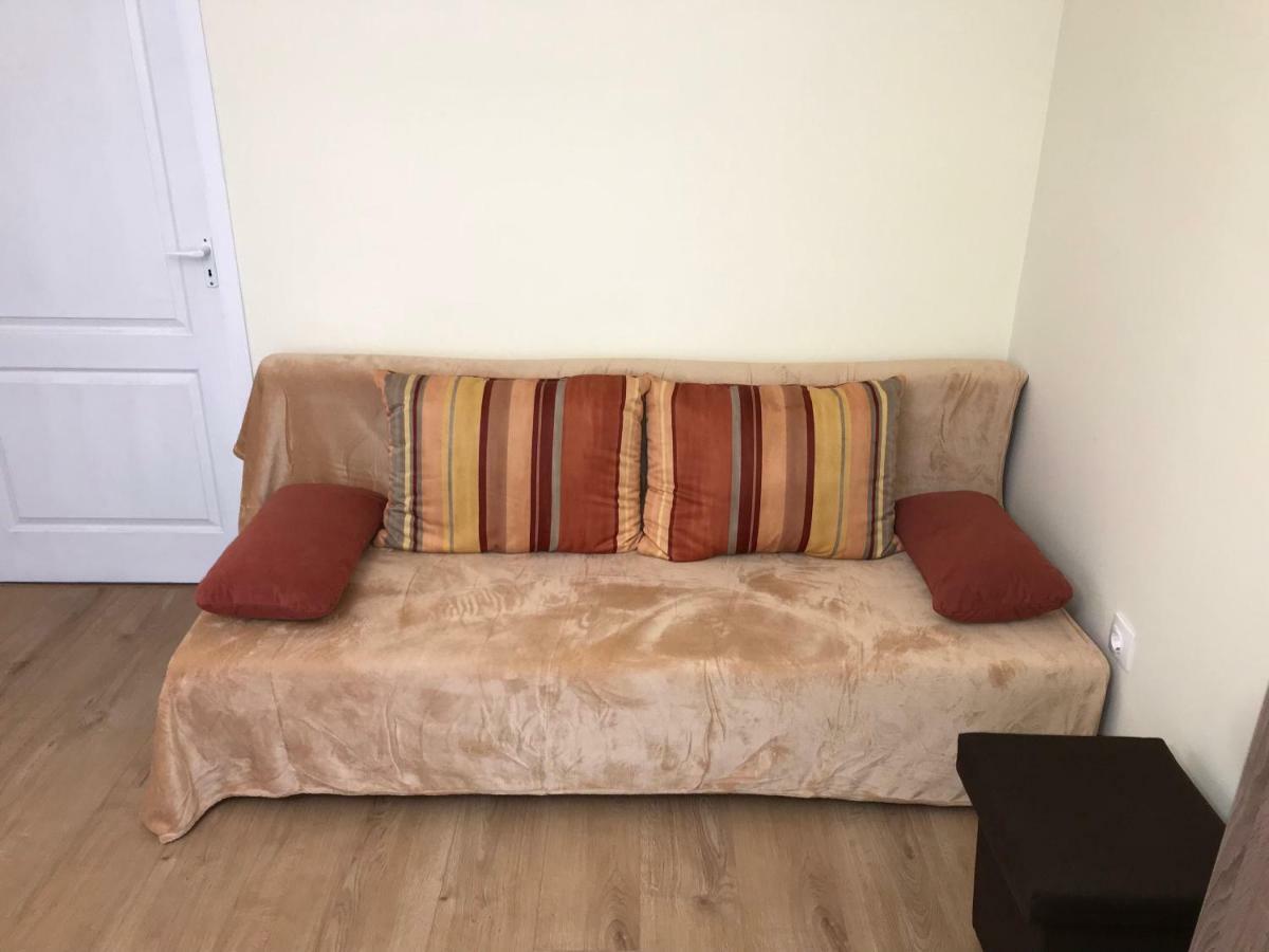 Ella Apartman Debrecen Exterior foto