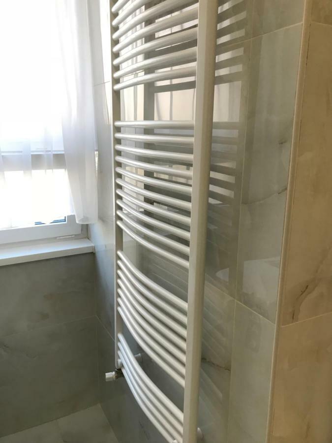 Ella Apartman Debrecen Exterior foto